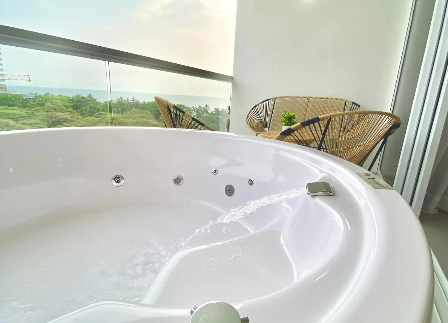 Suite D'Lujo: Jacuzzi Privado Bh Santa Marta
